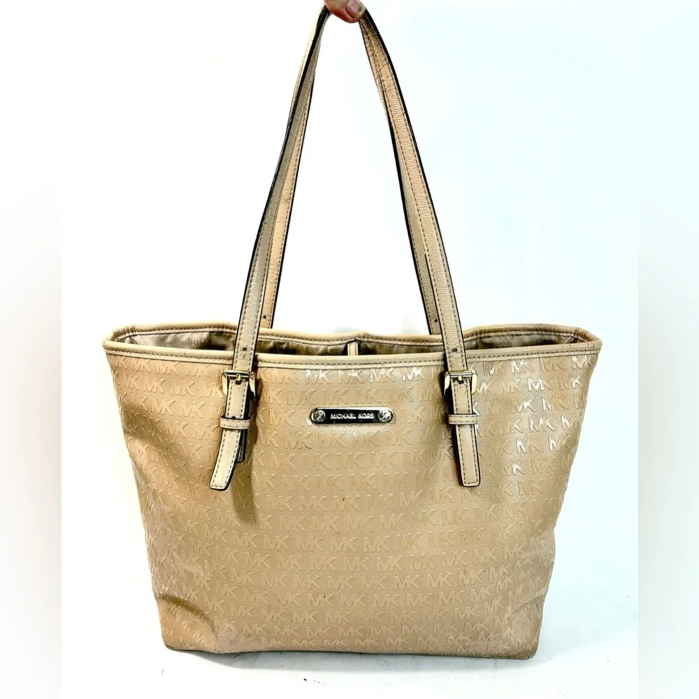 MICHAEL KORS MK Signature Jet Set Travel CARRYALL TOTE Bag Oyster Patent Leather